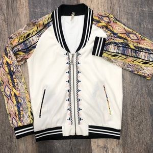 Gimmicks by BKE jacket. Bomber/Varsity. Size small